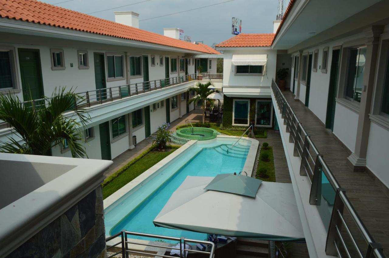 Hotel Villa Magna Poza Rica 외부 사진