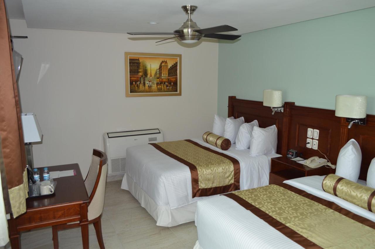 Hotel Villa Magna Poza Rica 외부 사진