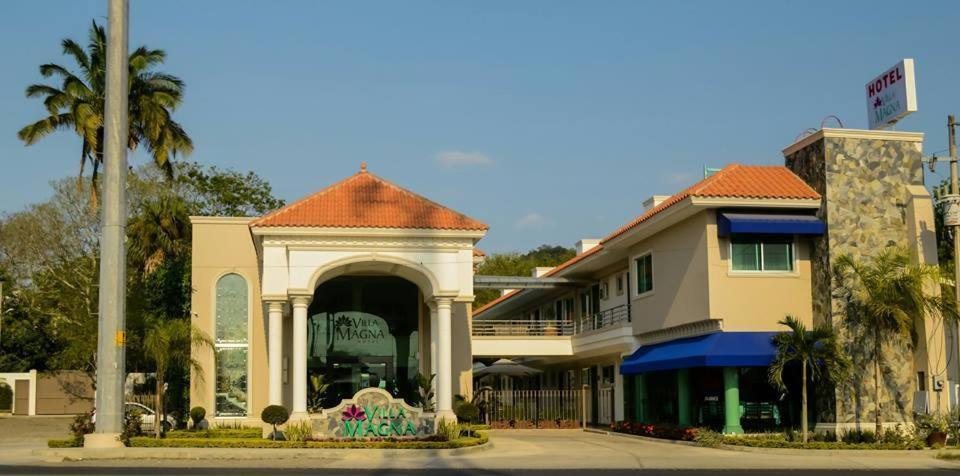 Hotel Villa Magna Poza Rica 외부 사진